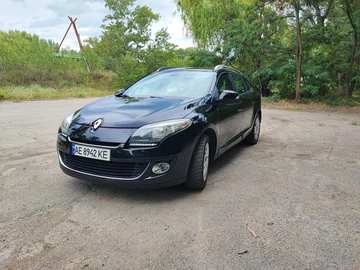 Авто Renault Megane 2013 № 8198027
