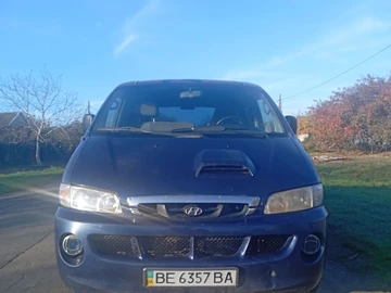 Авто Hyundai H1 Starex  2002 № 8198206