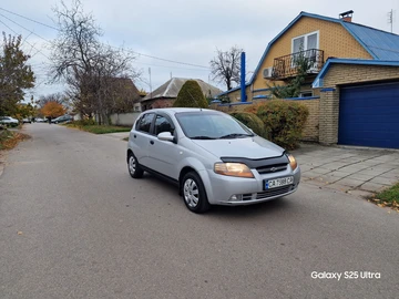 Авто Chevrolet Aveo 2006 № 8198212