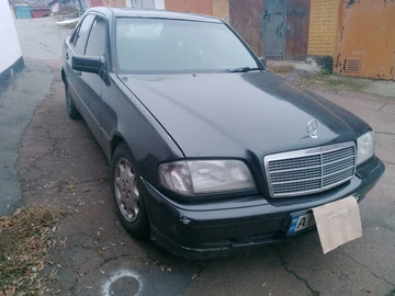 Авто Mercedes 220 1993 № 8198447