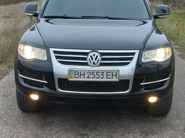 Авто Volkswagen Touareg 2007 № 8198449