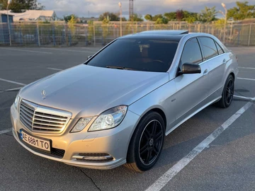 Авто Mercedes E Серия 2012 № 8198655