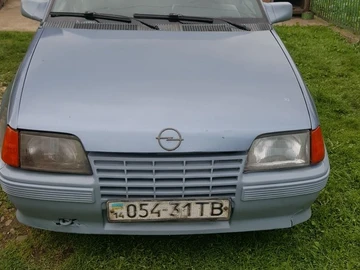 Авто Opel Kadett 1988 № 8198660