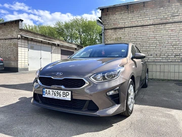 Авто KIA Cee X27 D 2019 № 8198767