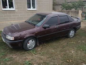 Авто Opel Vectra 1990 № 8198792