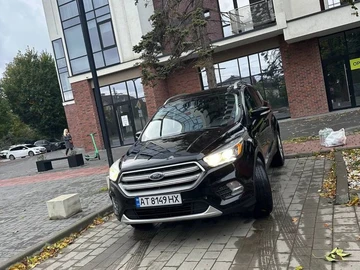 Авто Ford Escape 2018 № 8199111