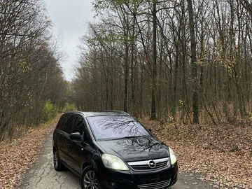 Авто Opel Zafira 2010 № 8199121