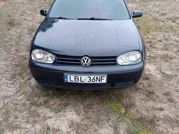 Авто Volkswagen Golf 2001 № 8199141