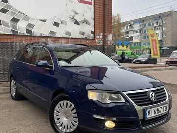 Авто Volkswagen Passat Variant 2009 № 8199367