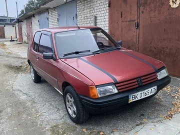 Авто Peugeot 205 1985 № 8199369