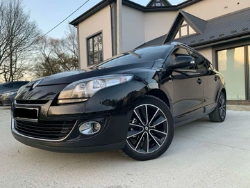 Авто Renault Megane 2012 № 8199370