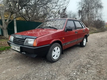 Авто ВАЗ 2109 1998 № 8199382