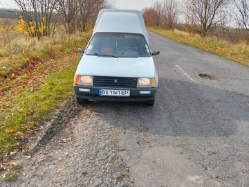 Авто ЗАЗ Таврия 2004 № 8199384