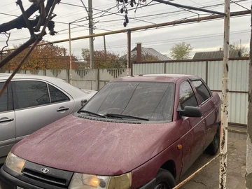 Авто ВАЗ 2110 2001 № 8199387
