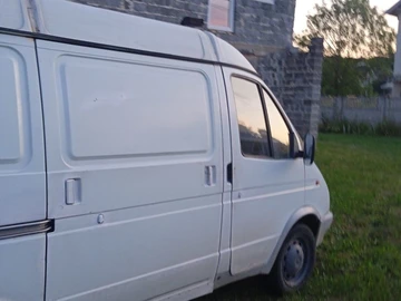 Авто ГАЗ 2310 Соболь 2002 № 8199503