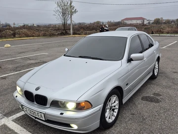 Авто BMW 5 Серия 2002 № 8199522