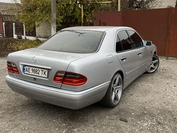 Авто Mercedes 230 1996 № 8199585