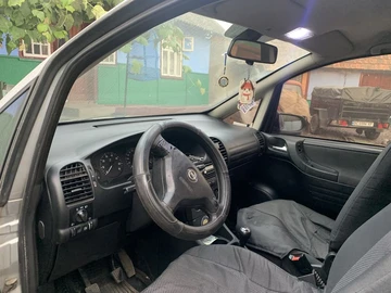 Авто Opel Zafira 2003 № 8199602