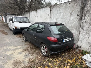 Авто Peugeot 206 2001 № 8199716