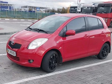 Авто Toyota Yaris 2008 № 8199717