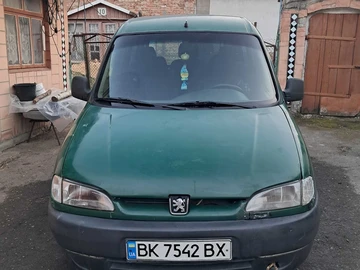 Авто Peugeot Partner 2001 № 8199790