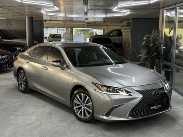 Авто Lexus Es Серія 2020 № 8199890