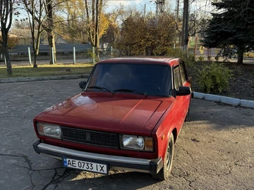 Авто ВАЗ 2105 1990 № 8200007