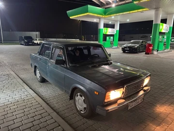 Авто ВАЗ 2107 2005 № 8200012