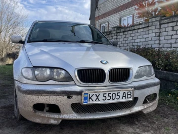 Авто BMW 3 Серия 2003 № 8200055
