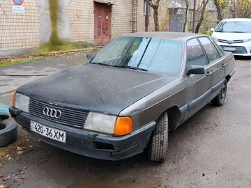 Авто Audi 100 1983 № 8200106