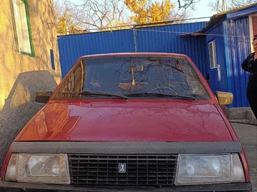 Авто ВАЗ 2109 1993 № 8200125