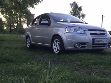Авто Chevrolet Aveo 2007 № 8200188