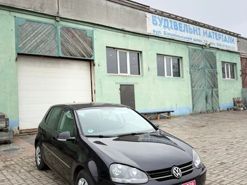 Авто Volkswagen Golf 2009 № 8200207