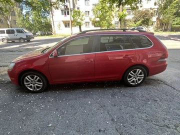 Авто Volkswagen Golf 2014 № 8200248