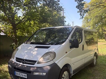 Авто Opel Vivaro 2003 № 8200256