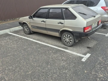 Авто ВАЗ 2109 1998 № 8200288