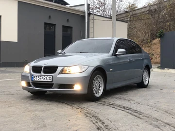Авто BMW 3 Серия 2005 № 8200291