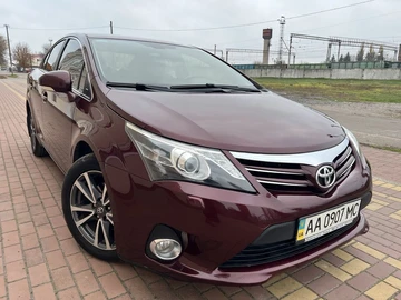 Авто Toyota Avensis 2013 № 8200355