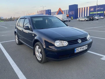 Авто Volkswagen Golf 2003 № 8200381