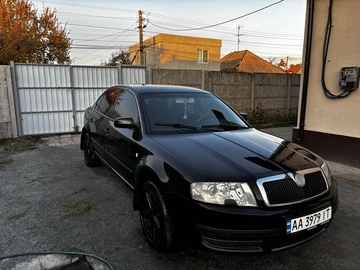 Авто Skoda Superb 2006 № 8200382