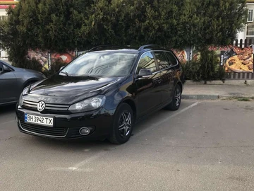 Авто Volkswagen Golf 2011 № 8200383