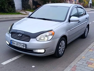 Авто Hyundai Getz 2008 № 8200481