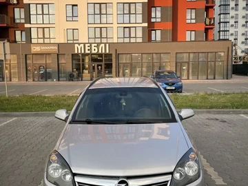 Авто Opel Astra 2010 № 8200489