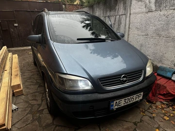 Авто Opel Zafira 1999 № 8200508