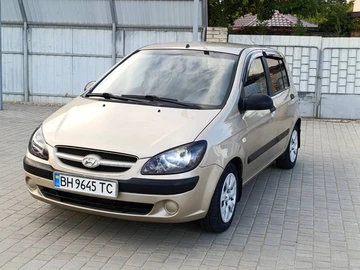 Авто Hyundai Getz 2006 № 8200511