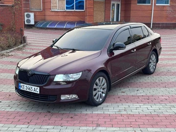 Авто Skoda Superb 2010 № 8200553