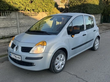 Авто Renault Modus 2005 № 8200570