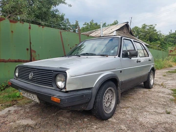 Авто Volkswagen Golf 1987 № 8200580