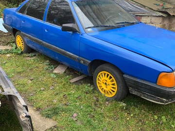 Авто Audi 100 1989 № 8200819