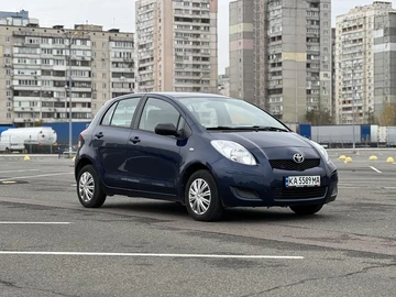 Авто Toyota Yaris 2011 № 8200835